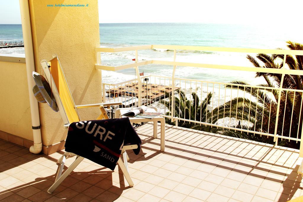 Hotel Miramare Diano Marina Bagian luar foto